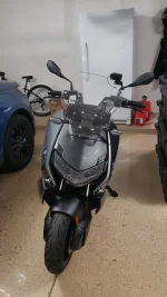 windscreen_front_sm.jpg windscreen_front_sm.jpg