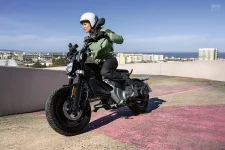 bmw-ce-02-electric-bike-3.webp