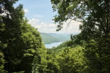 10-hwy-28.webp