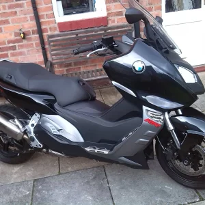 black C600 RR
