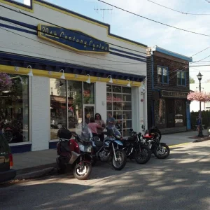 In a town known as Oyster Bay, Long Island