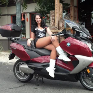 C650GT and Hooters